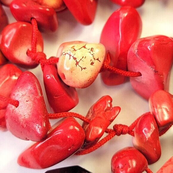 Coral Red and Black Chips and Bead Long Necklace - Picture 6 of 9